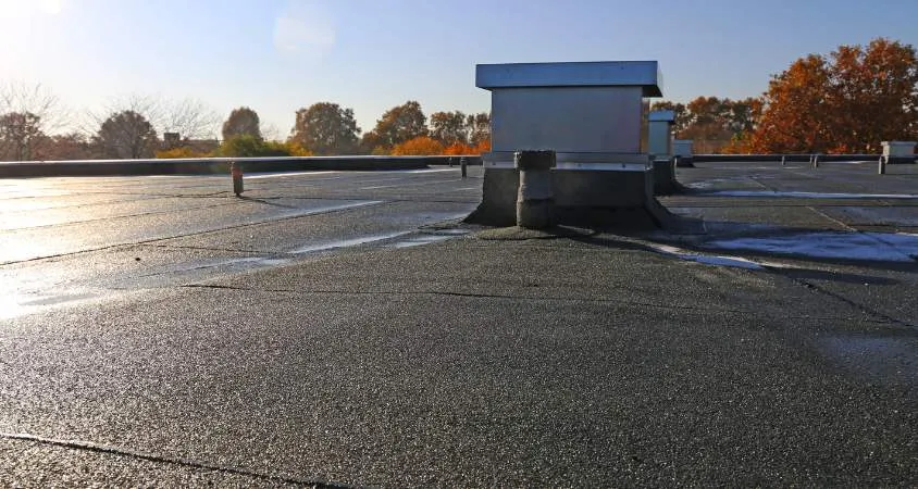 Étanchéité sur toit plat