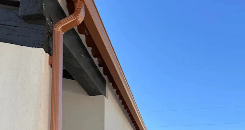 Pose de gouttières